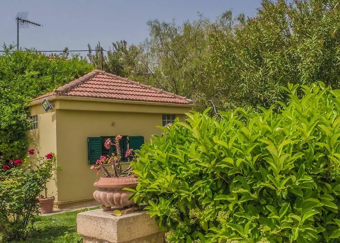 Sylvia\'S Guest House
